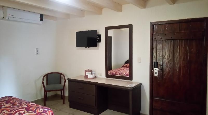 Hotel Bugambilia Χερμοσίγιο Εξωτερικό φωτογραφία